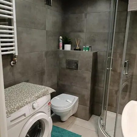 Krowoderska Center 2 *